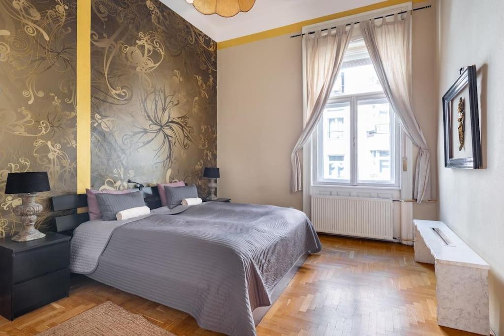 Bourgeois Boheme Apt. 88 M² City Center Budapest Kültér fotó
