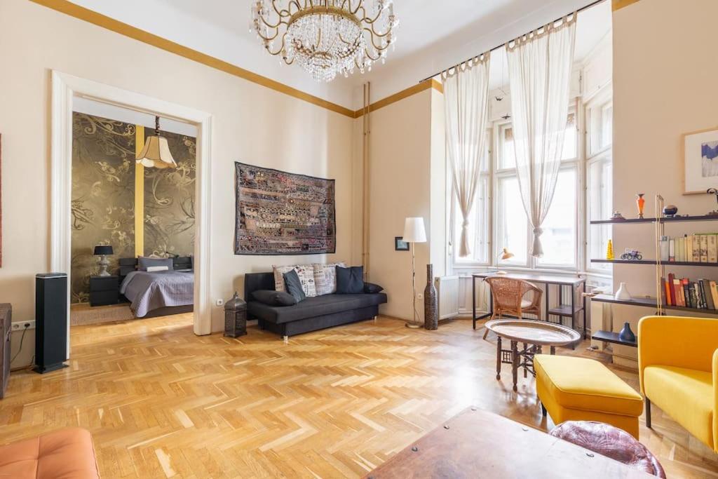 Bourgeois Boheme Apt. 88 M² City Center Budapest Kültér fotó
