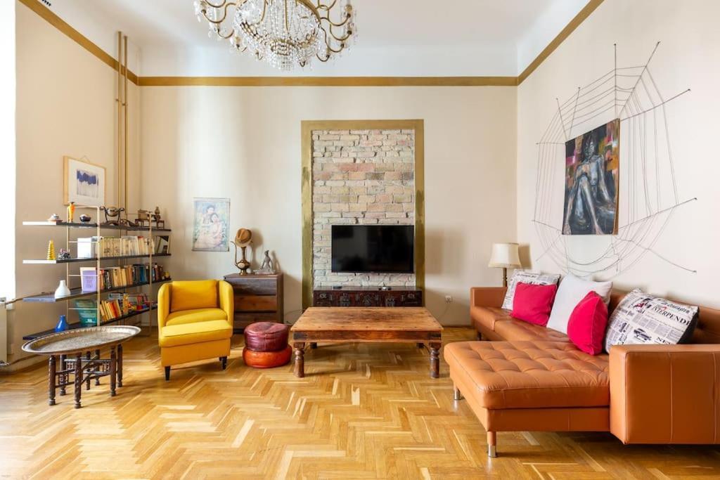Bourgeois Boheme Apt. 88 M² City Center Budapest Kültér fotó